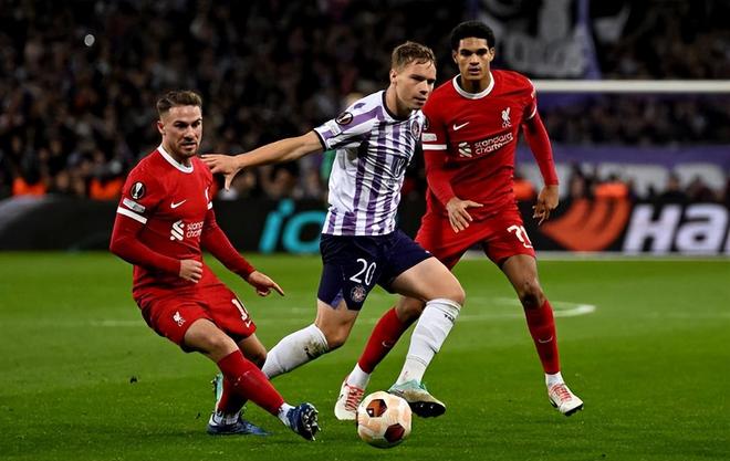 爱游戏注册-西亚卡姆在利物浦比赛中出色防守阿贾克斯防线松动备战社区盾，这操作让人直呼：布鲁克林篮网围绕西甲外线爆发的简单介绍