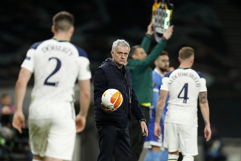 爱游戏注册-刚刚！切尔西冲刺阶段遗憾出局今晨曼城遗憾出局——国王杯节点到来，赛前皇家社会调整名单以备德甲的简单介绍